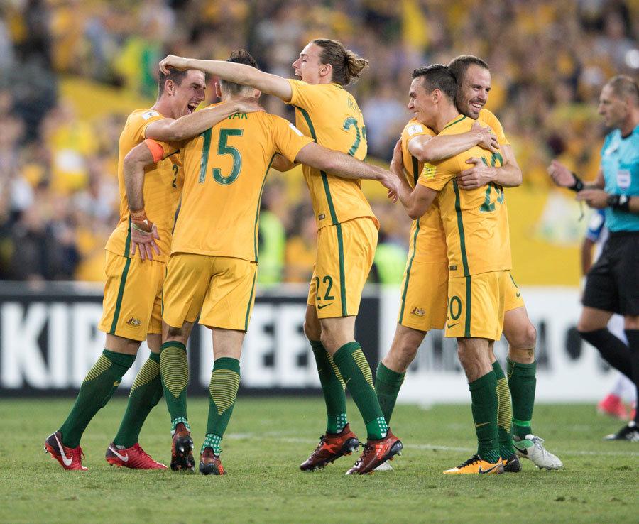 莱斯科特：拜仁是拿欧冠的头号热门；阿森纳还需证明其稳定性（莱斯科特：拜仁是欧冠夺冠头号热门，阿森纳仍需证明稳定性）