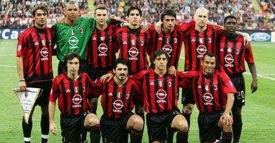 萨拉赫的愤怒言论引发争议：利物浦内部危机还是个人情绪爆发？（萨拉赫怒言掀争议：利物浦真有内患，还是只是个人情绪爆发？）