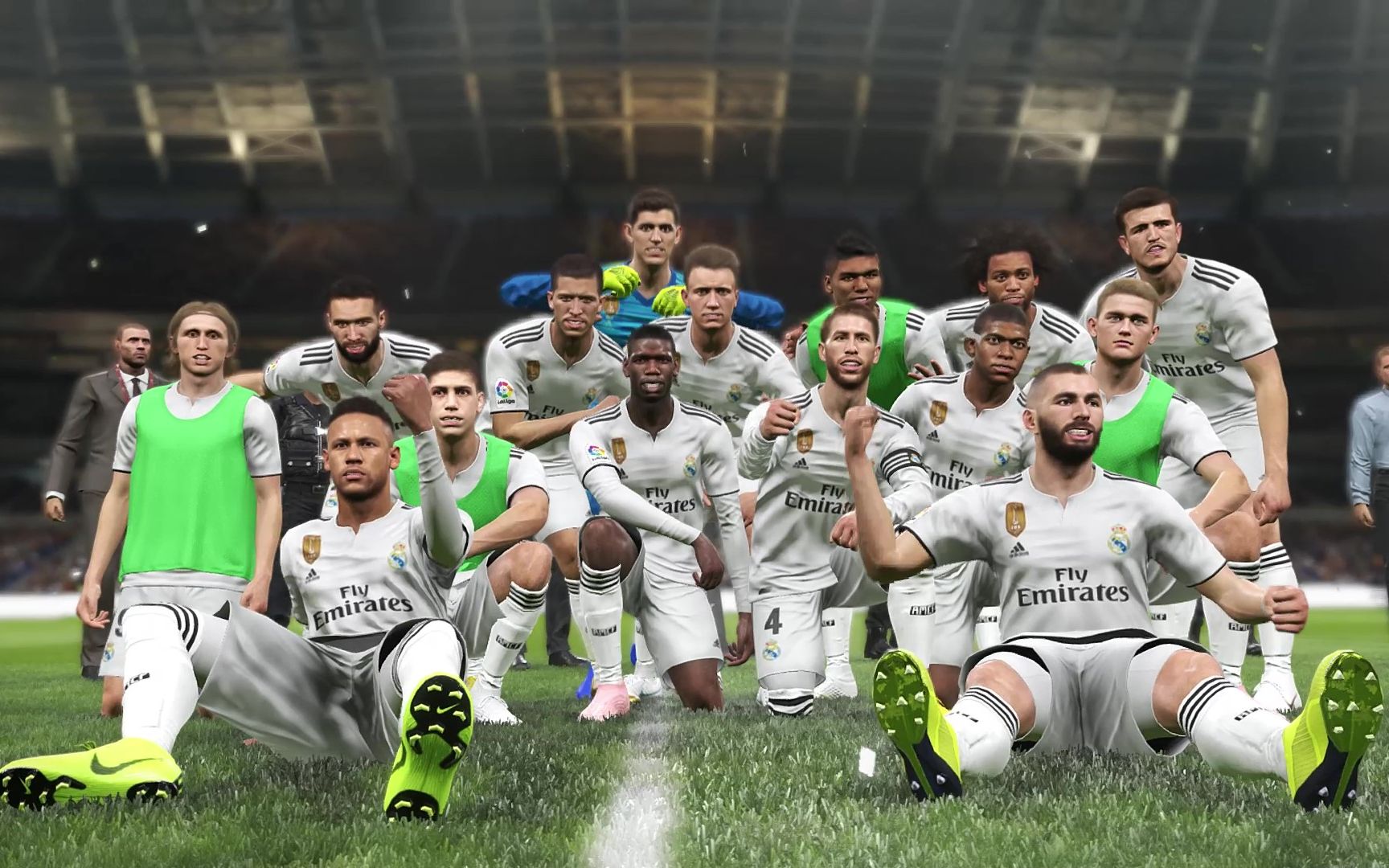 德天空：拜仁17岁小将伦纳特-卡尔将首次入选德国U21大名单（德媒：拜仁17岁新星伦纳特-卡尔首次被征召进入德国U21大名单）