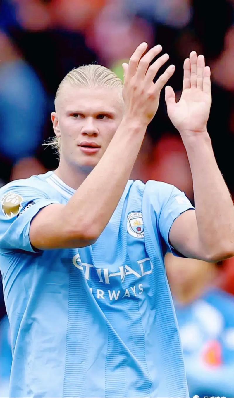 有惊无险！骑士末节保持韧性，米切尔带队完成17分大逆转（惊险翻盘：骑士末节韧性爆发，米切尔率队抹平17分劣势）