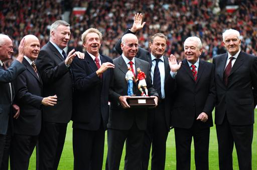 山东泰山达成中国顶级联赛总积分1500分里程碑，为中超首队（山东泰山总积分破1500分里程碑，成中超首队）