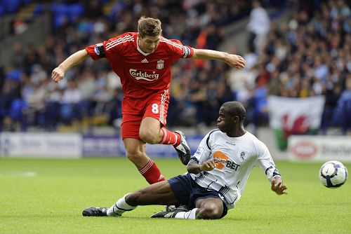 穆里尼奥：执教与评论教练是两回事，而评论别人总是容易的（穆里尼奥：带队与点评是两码事，指点他人总是最容易）