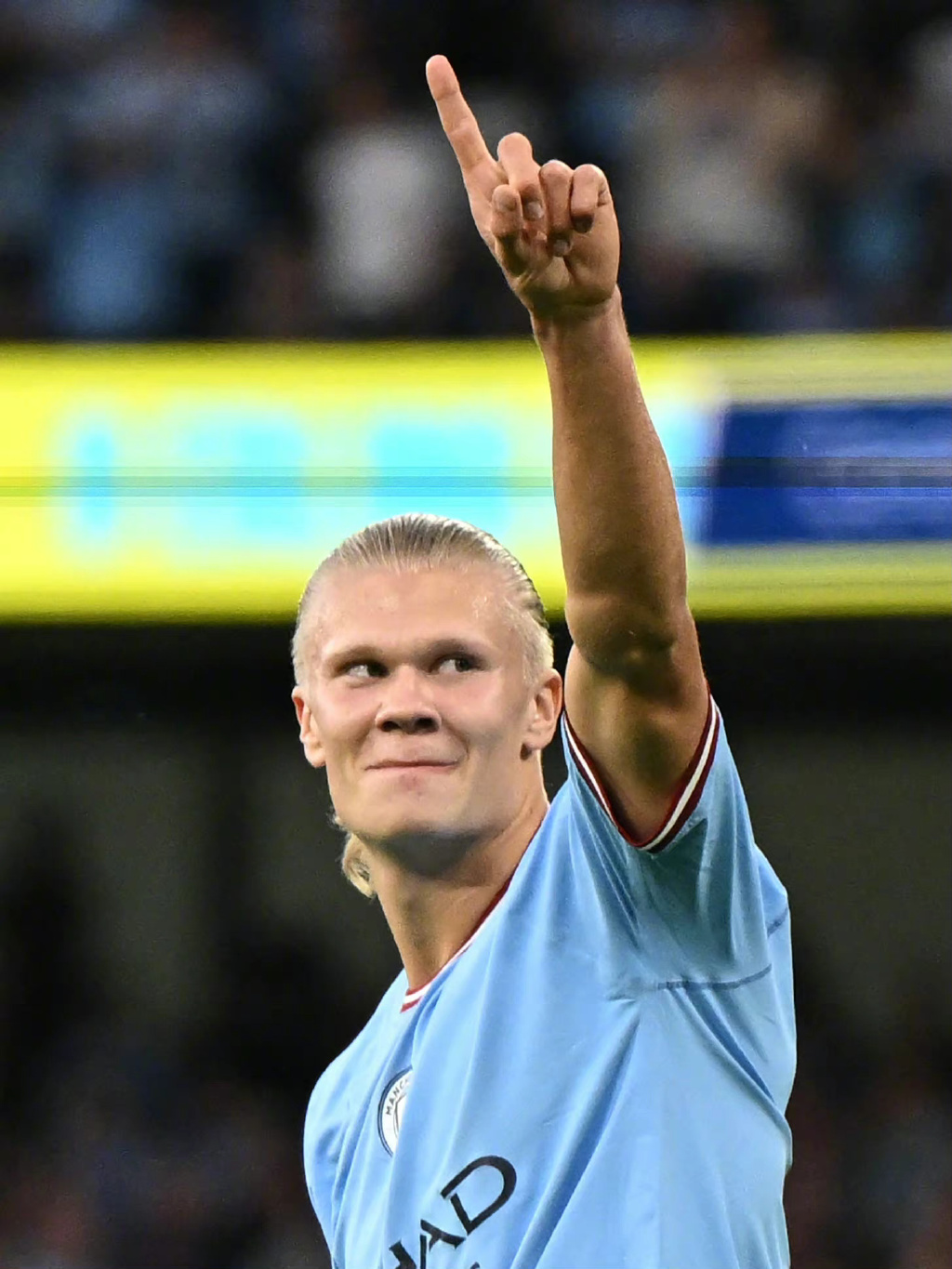 意大利11月名单：多纳鲁马领衔，里奇、斯卡马卡、早安哥回归（意大利11月大名单出炉：多纳鲁马领衔，里奇、斯卡马卡与“早安哥”重返阵容）